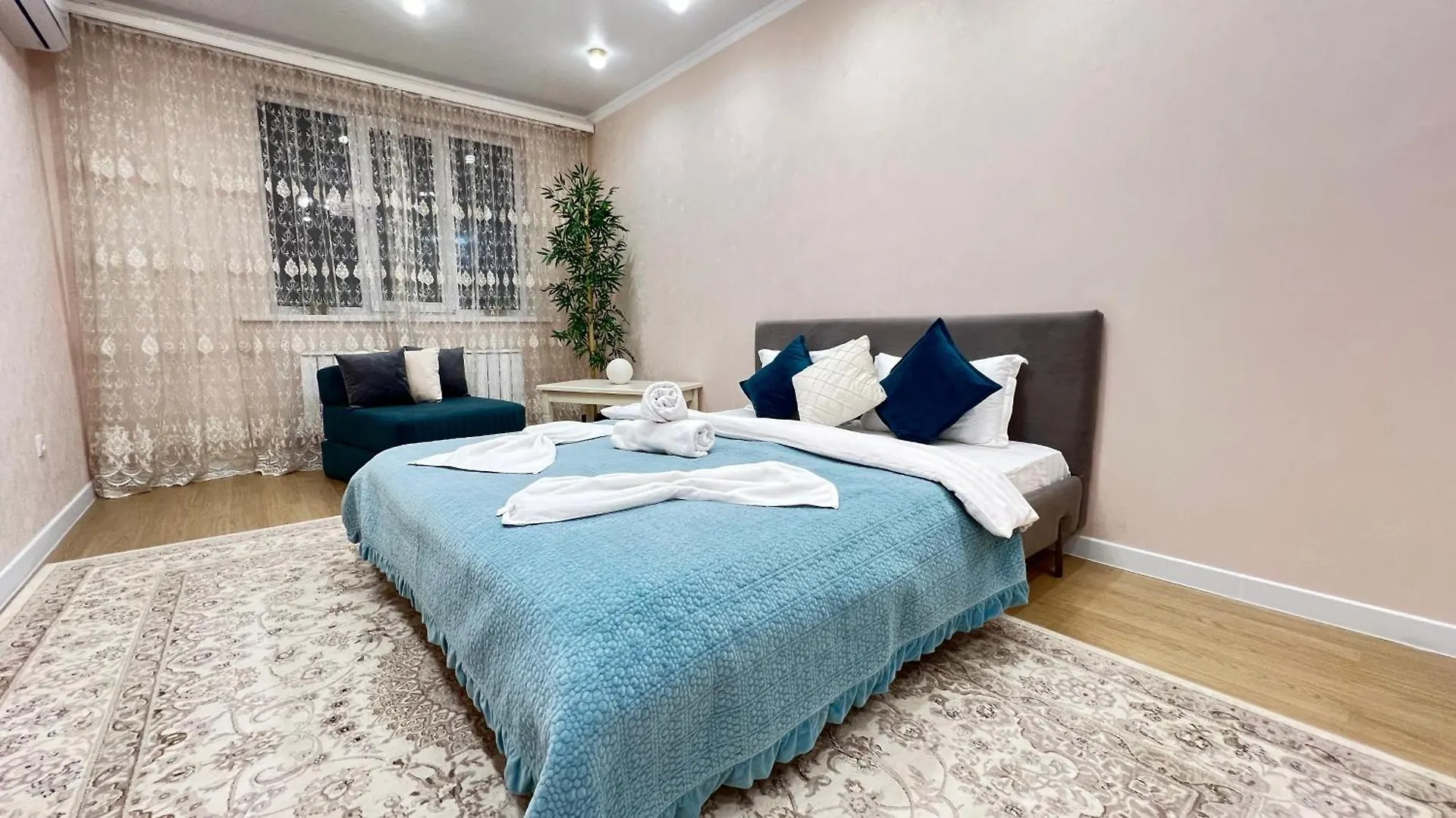 Apartment Светлая Акварель Almaty Kazakhstan
